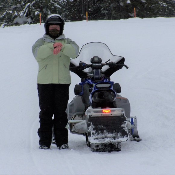 Hi, I'm Lisa - Picture 5 of 7